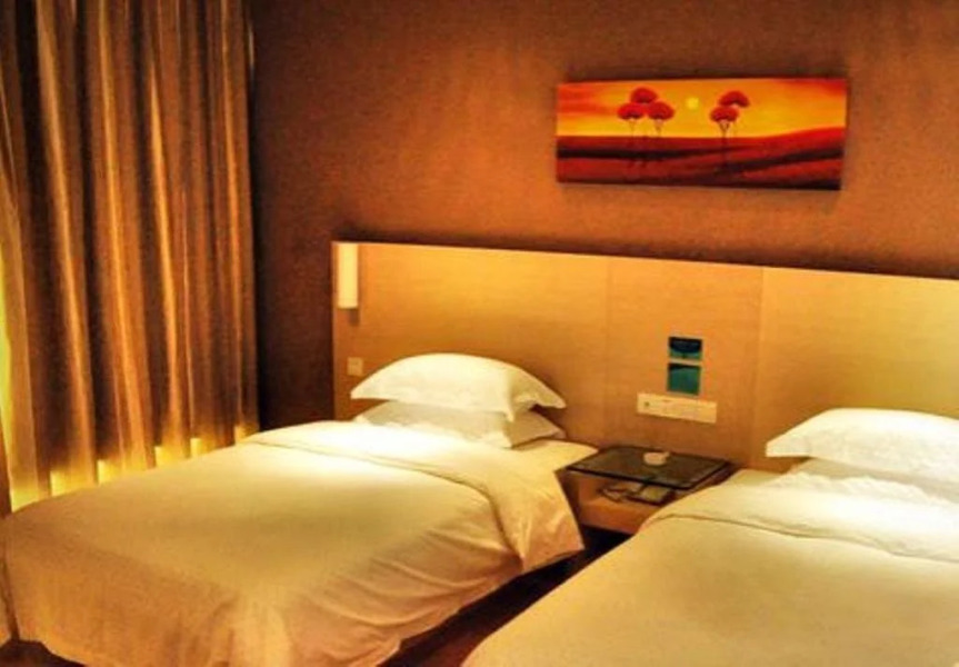 City Comfort Inn Wuzhou Shizheng Plaza