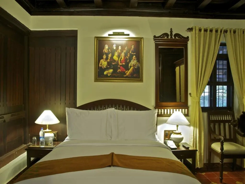 Vasundhara Sarovar Premiere