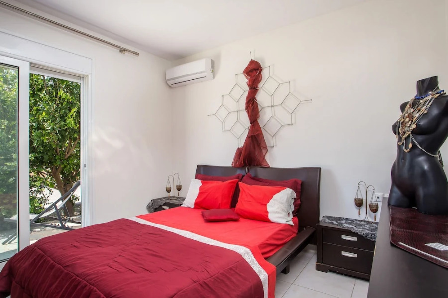 Villa Marilia - Lux home near Beach