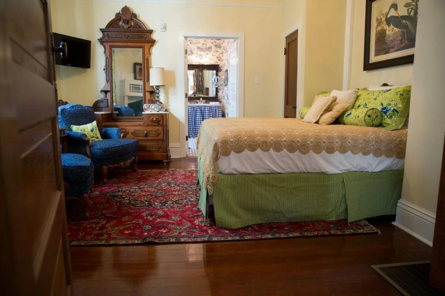 The Guest House at Gulfport Landing