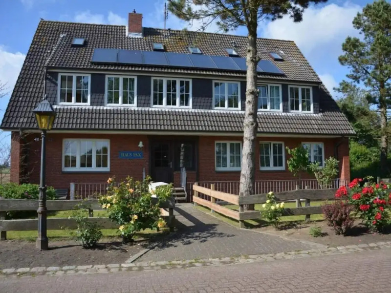 3 in Haus Pax Modern Retreat