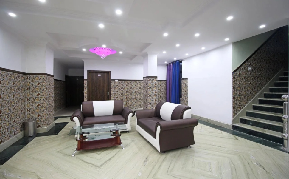 Hotel JMK International