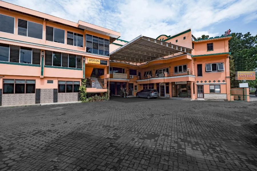 Hotel O Sartika Inn Pati