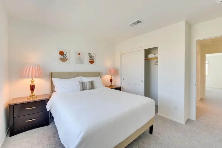 Near Empire Polo Field: Coachella Vacation Rental