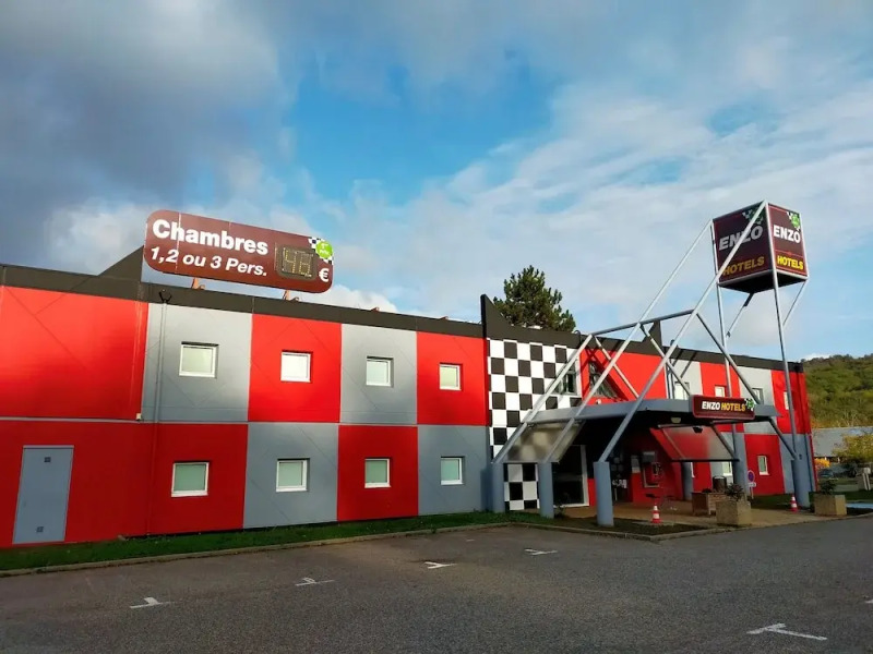 ENZO HOTEL 1er PRIX