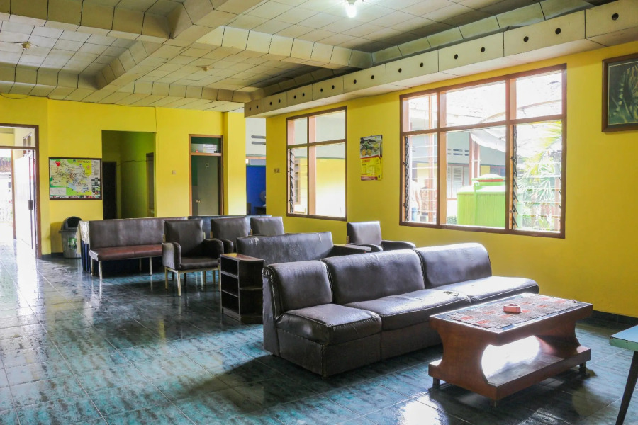 OYO Life  1708 Hotel Budi Famili 1 Syariah