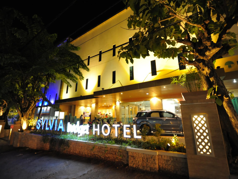 Sylvia Hotel Budget Kupang