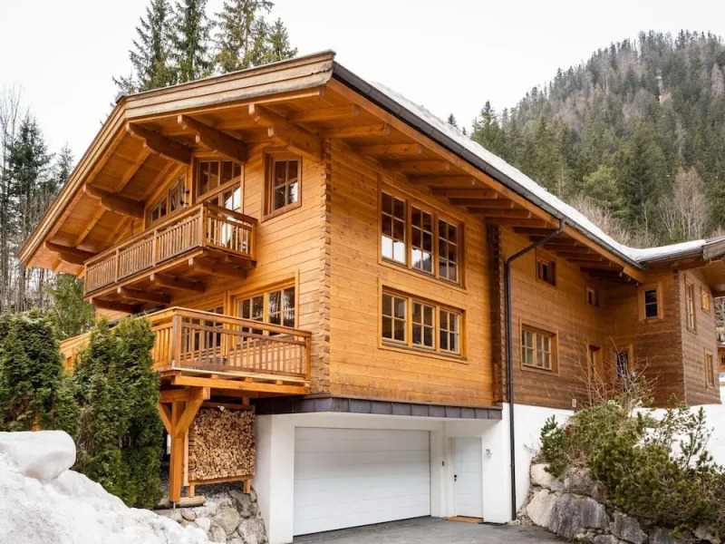 Hideway Chalet Gamsgluck With Pool and Sauna