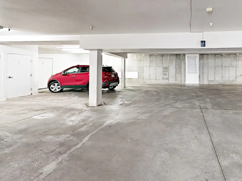 Pinebrook Perfection Unit 4 - 3 Br Condo