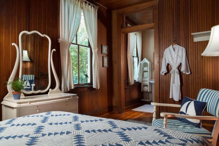 Magnolia Springs B&B