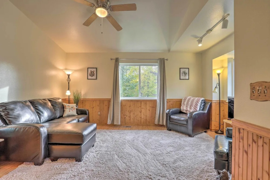 'the Eagles Nest:' 3 Mi to Downtown Wasilla!