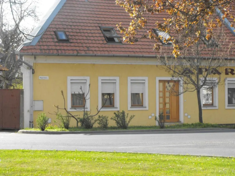 Boróka Apartman Gyula