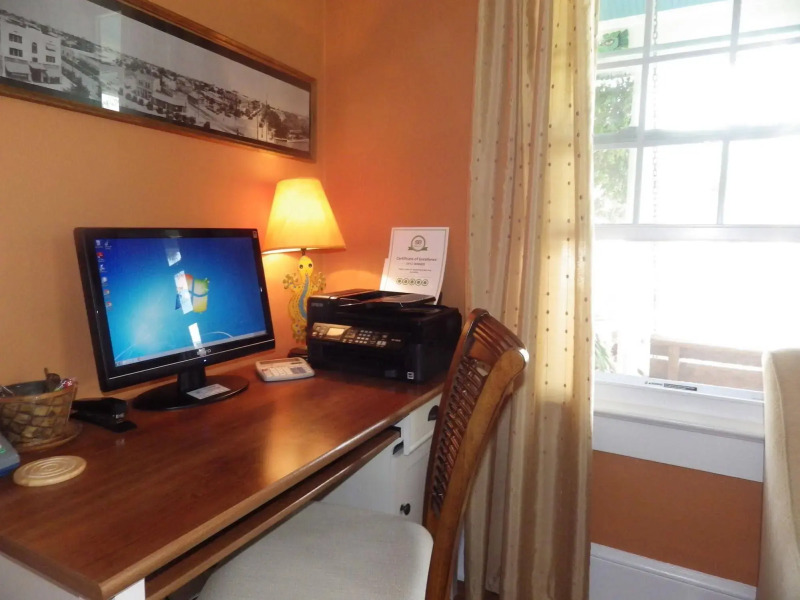 Crane Creek Inn Bed and Breakfast