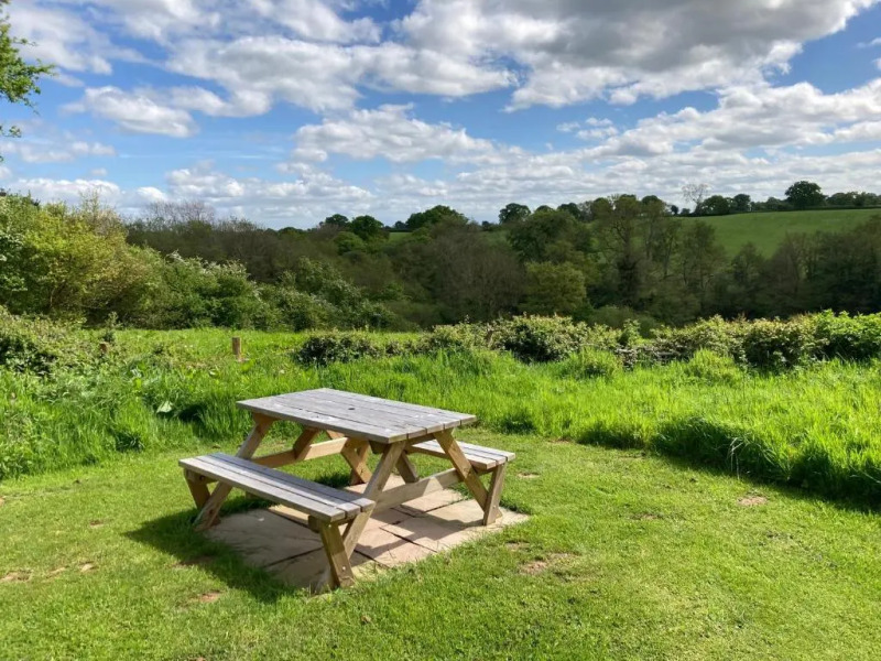 The Gin Palace with seasonal Swimming Pool