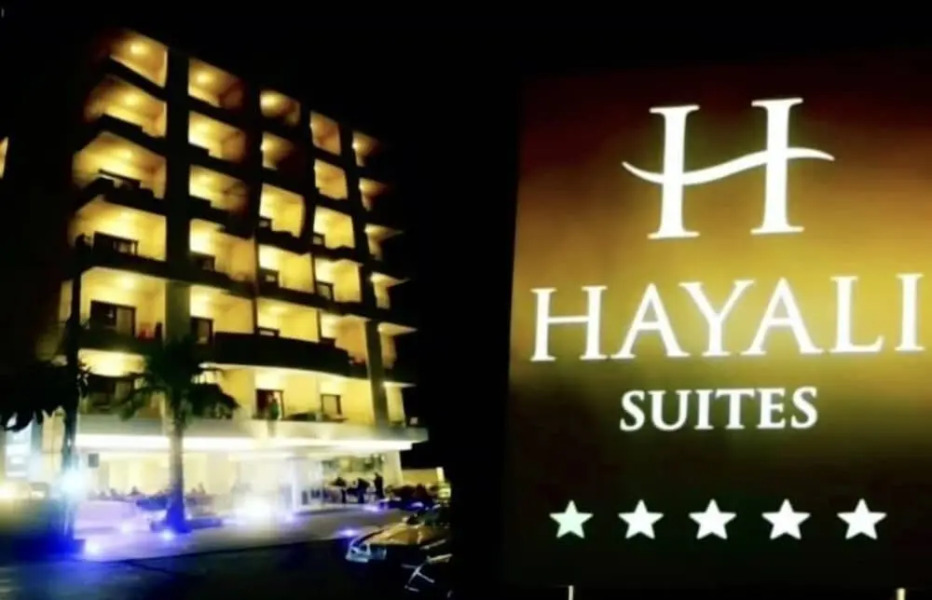 Hayali Suites