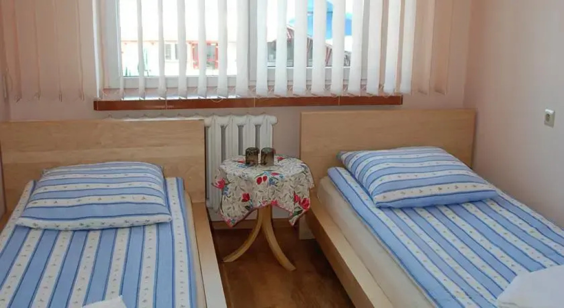 Bed-Breakfast by Tina