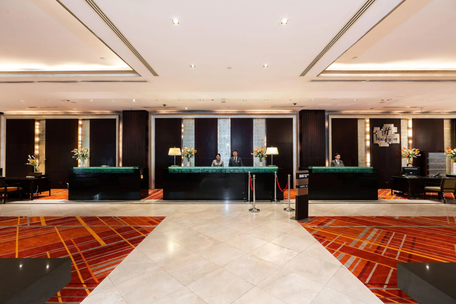 Holiday Inn Bangkok Silom by IHG