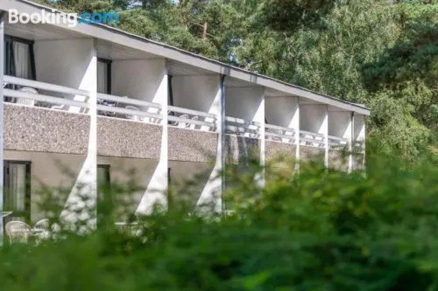 Strandhotel Balka Søbad