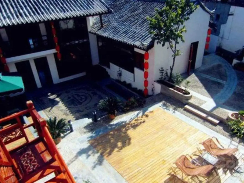 Lijiang Moonlight Inn