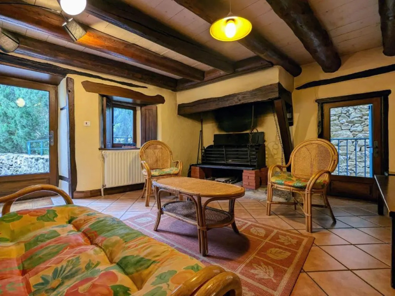 Gîte Villeneuve-d'Allier, 6 pièces, 10 personnes - FR-1-582-183