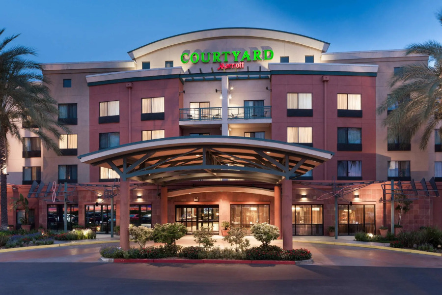 Courtyard by Marriott Los Angeles Burbank Airport