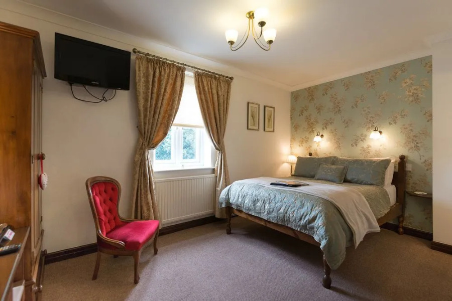 Middle Holly Cottage