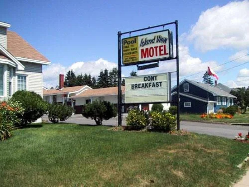 Island View Motel