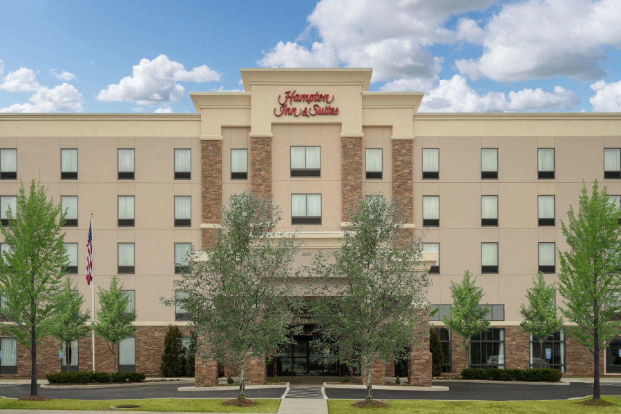 Hampton Inn & Suites Roanoke Airport
