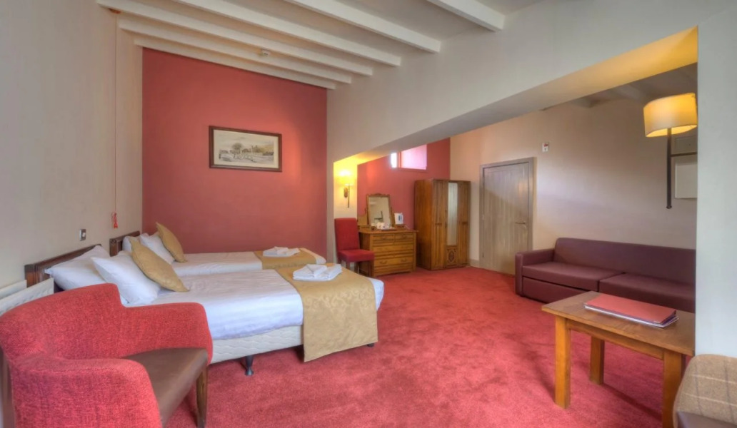 Kings Head by Chef & Brewer Collection