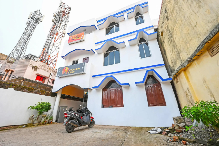 SPOT ON 82193 Heaven Stay