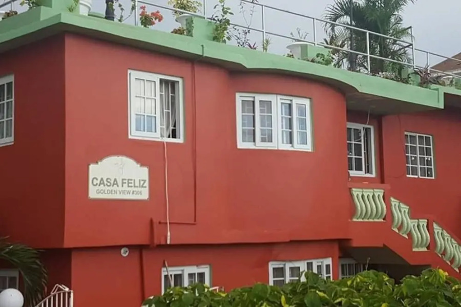 Roof Grande at Casa Feliz