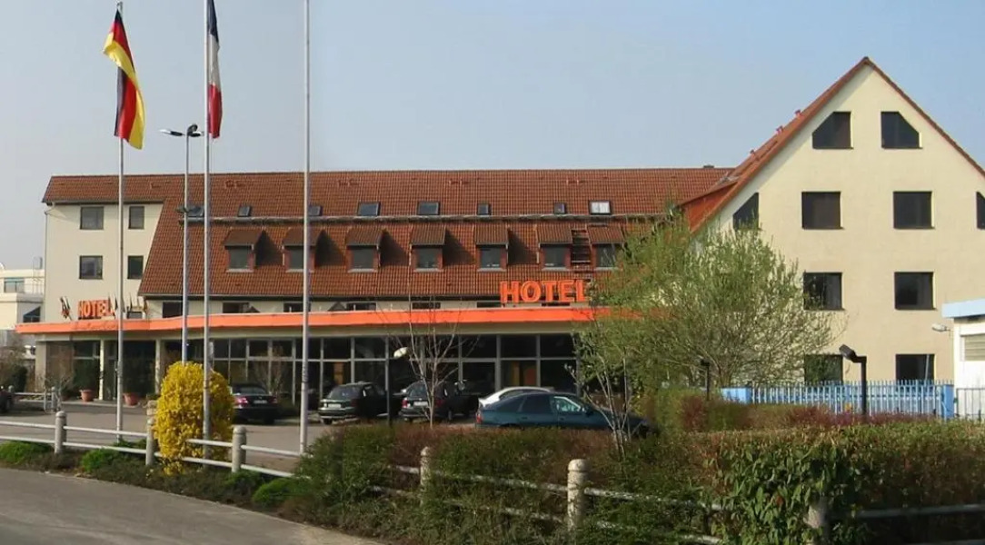 West Hotel an der Sächsischen Weinstrasse