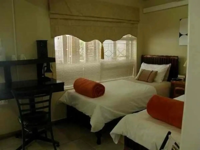 Mantovani Guest Houses no 1 and 2