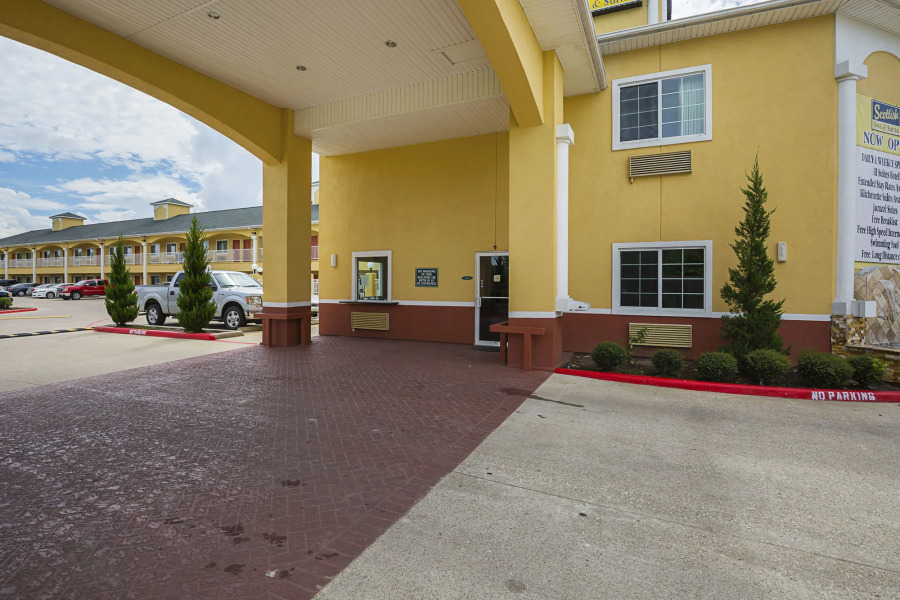 Scottish Inn and Suites Extended Stay Baytown