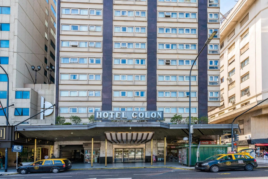 Exe Hotel Colón