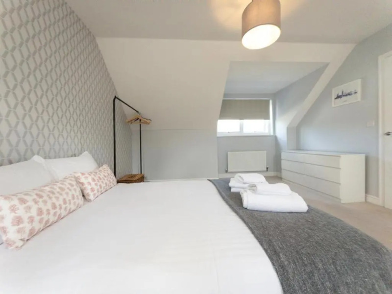 Hewlett Townhouse Addlestone