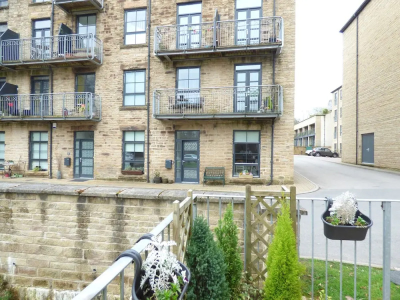 10 Kinderlee Mill North