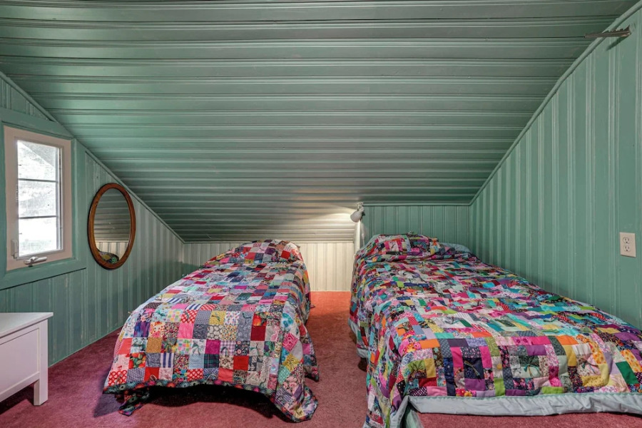 14 Mi to Main Street Moab: Cabin w/ Hot Tub Access