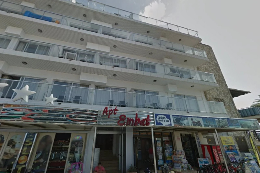 Apartamentos Embat