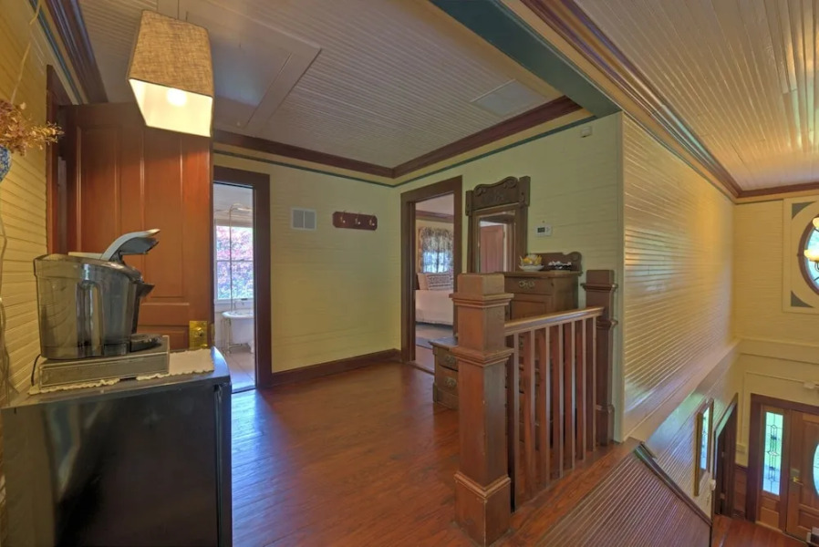 Grace House 525 5 Bedrooms 4 Bathrooms Home