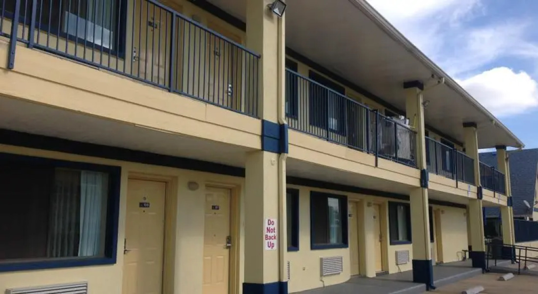 Best Western Alvin Inn