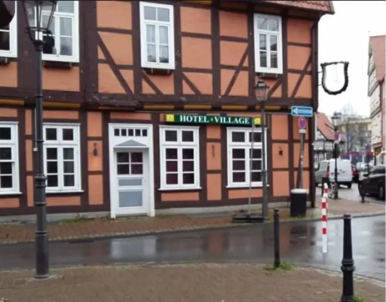Hotel Village