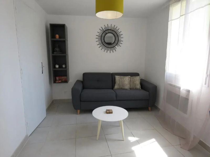 Appartement centre historique avec Terrasse au porte de la Camargue