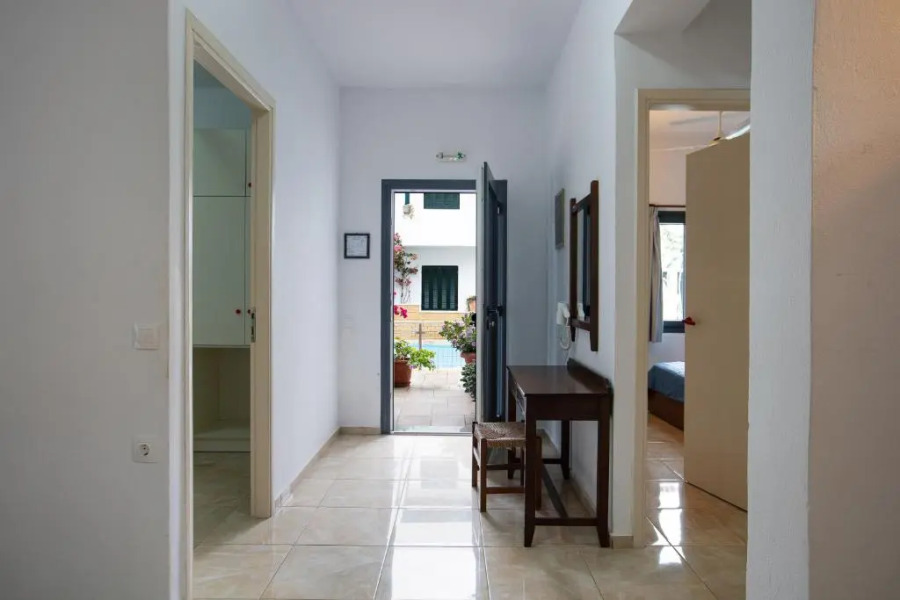 Konaki Studios & Apartments