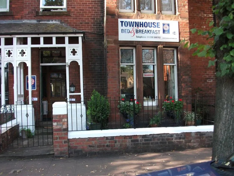 Townhouse Bed & Breakfast