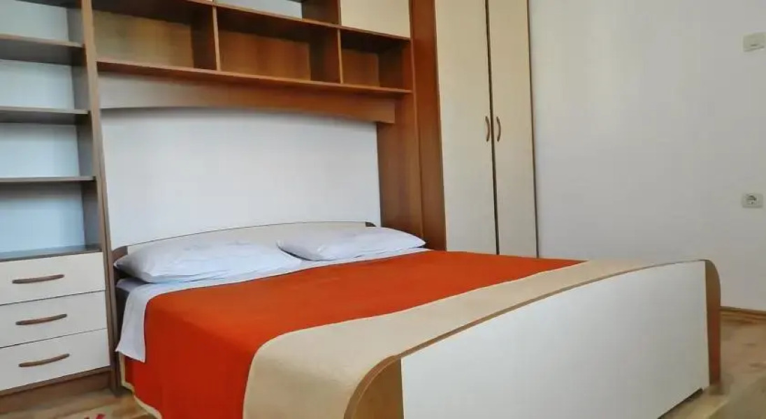 Apartments Cetina 405