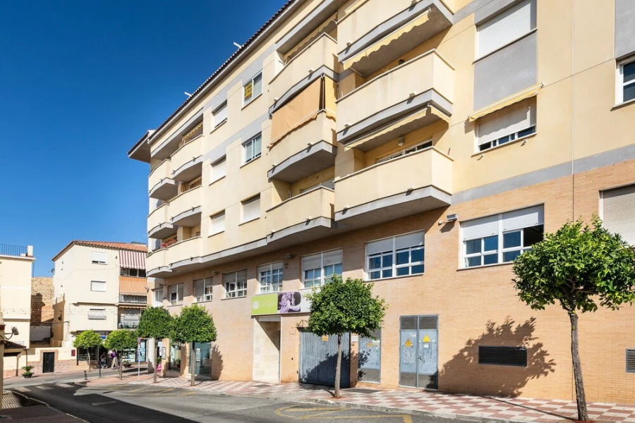 Ático Las Flores Moderno y céntrico duplex. 3 dormitorios. Parking. WI