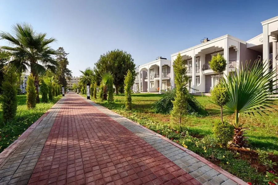 Wonasis Resort & Aqua Hotel