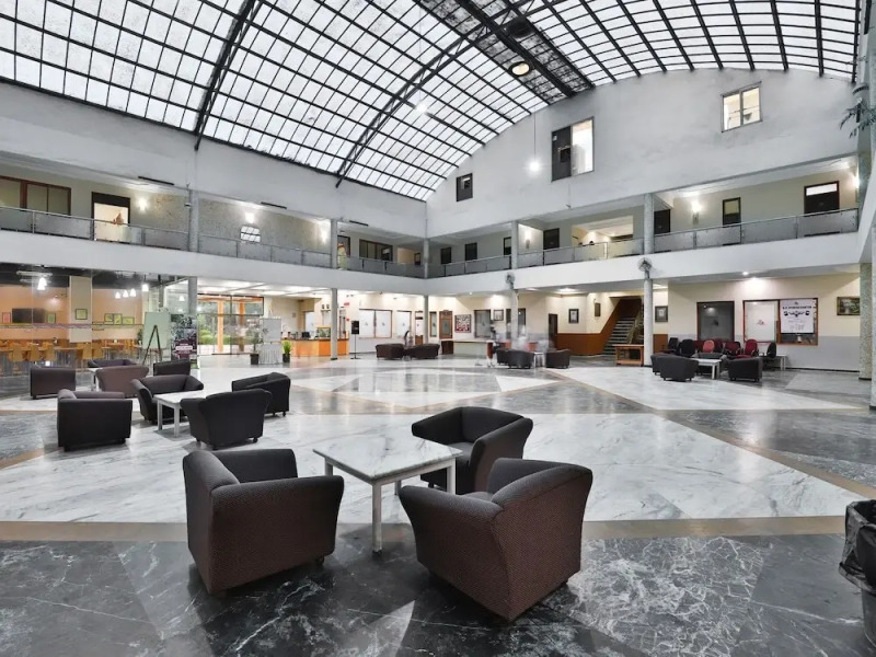 Infocity Club And Resort By OYO Rooms