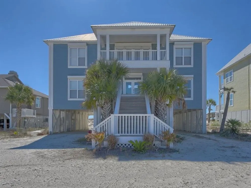 Seahorse Sands by Meyer Vacation Rentals